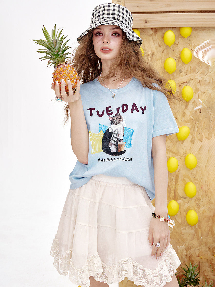 チューズデーネコプリントTシャツ